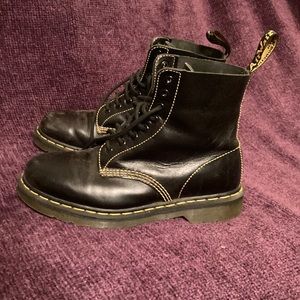 Doc Martins black leather combat boots Size 9